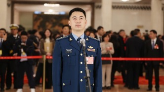 直擊兩會(huì)丨殲-16飛行員王文毅代表：戰(zhàn)備訓(xùn)練抓得越緊，打仗能力就練得越強(qiáng)