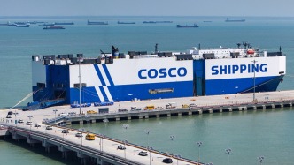 关于进一步扩大高水平对外开放，政府工作报告提到了这些方面