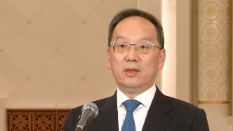 直击两会丨工信部部长李乐成：人工智能这个“关键变量”正成高质量发展“强劲增量”