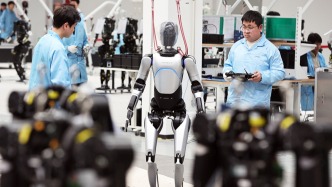 政府工作报告深读｜加快高水平科技自立自强，打通从科技强到产业强、经济强、国家强的通道