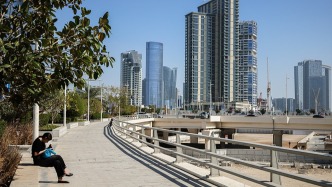 中使馆发布致在阿联酋滞留同胞的提示，涉航班、住宿、领保等