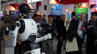 能跳舞会干活，中国机器人MWC组团“吸睛”