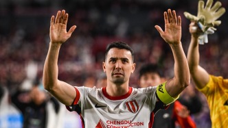 中超观察｜罚分搅局！中超争冠是菜鸡互啄还是群魔乱舞？
