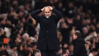 体坛联播｜热刺1比3水晶宫遭遇五连败，郭艾伦前叉韧带断裂