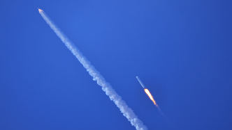 澎湃早晚报｜早餐湃·应对挑战苦练内功向前突破