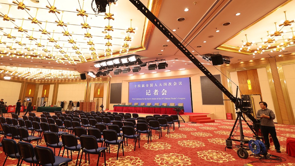 怀进鹏陆治原王晓萍孙业礼雷海潮3月7日答记者问