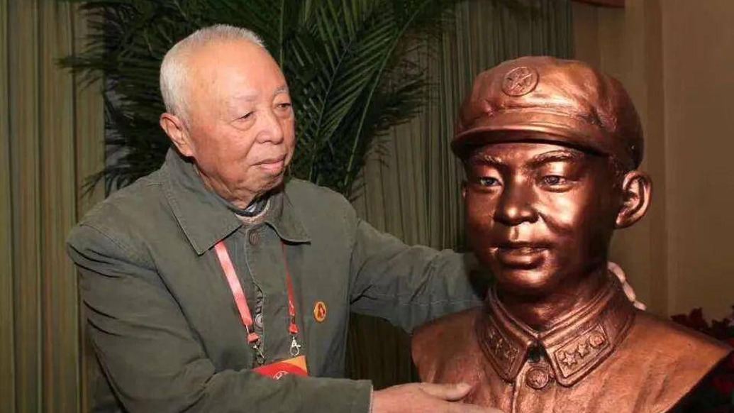 雷鋒生前老連長虞仁昌去世