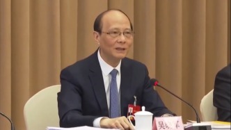 青海省委書記吳曉軍：從頭至尾看了《生命樹》，數(shù)次落淚