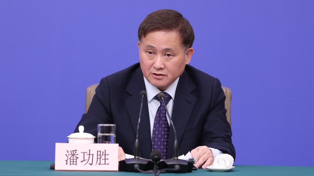 央行行长潘功胜：今年将灵活高效运用降准降息等多种货币政策工具