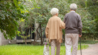 预付式养老服务退费难、虚假宣传？贾宇代表建议完善立法