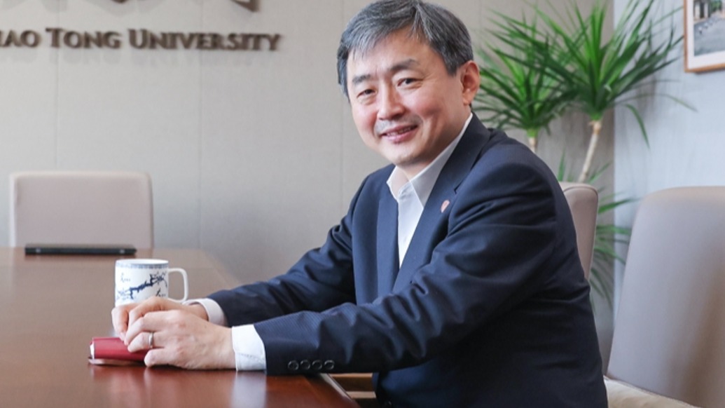 小浪花跑兩會丨如何推動教育科技人才一體化？丁奎嶺代表提出建議