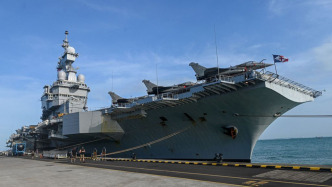 外媒：法国“戴高乐”号航空母舰抵达地中海