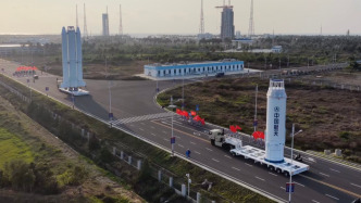 长征八号甲遥八火箭转运至发射区，近期择期发射