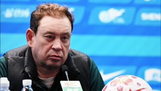 新人外援各進(jìn)兩球，斯盧茨基：相信他們的水平比今天更高