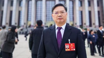 AI浪潮下职工技能转型何解？钢铁资源保障怎么做？胡望明提出多项建议
