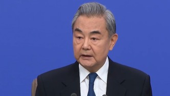 两会外长会｜王毅：中国外交是全球乱局中不可替代的中流砥柱