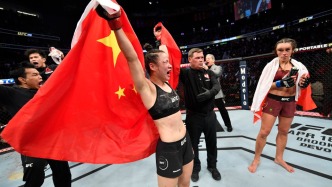 张伟丽vs乔安娜比赛入选UFC名人堂，成首场入选女子比赛