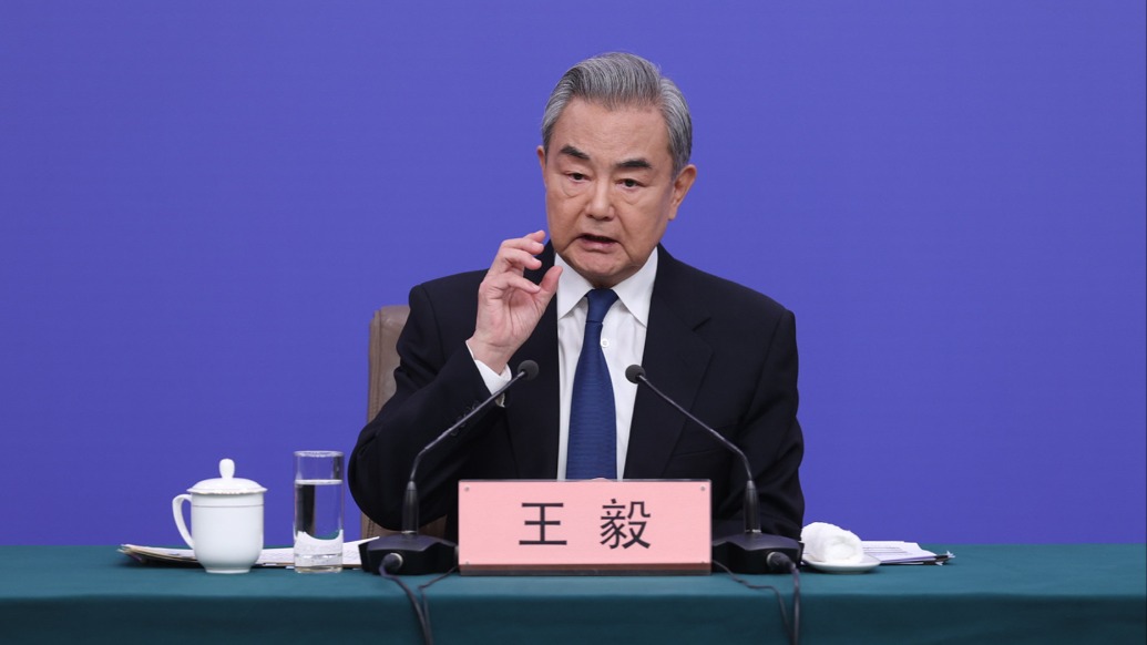 兩會外長會｜就涉臺議題，王毅四問日本：有什么資格插手？