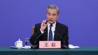 两会外长会｜就涉台议题，王毅四问日本：有什么资格插手？