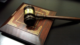 最高法：对残害未成年人、罪行极其严重的犯罪分子判处死刑