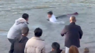 27岁博士生腰系绳索捞起黄河落水者：当时脑海中只有两个字，救人