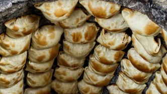 空气炸锅发明前2000年，全球烤炉C位在新疆