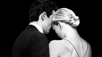 美剧《爱情故事》热播，小肯尼迪前女友指责情节严重失实