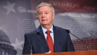 美议员毫不避讳承认：推翻伊朗，美国将在中东大赚
