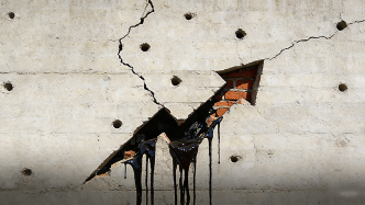 澎湃早晚报｜晚安湃·又一场能源危机？