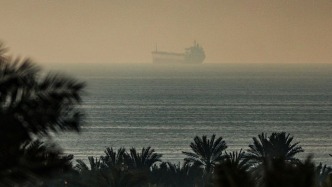 伊朗就部分国家通过霍尔木兹海峡提出条件：驱逐美以大使