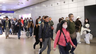 守护台胞返乡“最后一公里”，70余名滞留中东台胞经上海返台