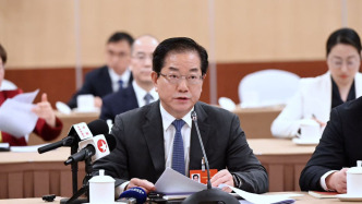 范先群代表：搭建医学人工智能教育公共服务平台，助力教育均衡化