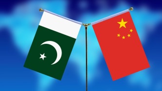 王毅同巴基斯坦副总理兼外长达尔通电话