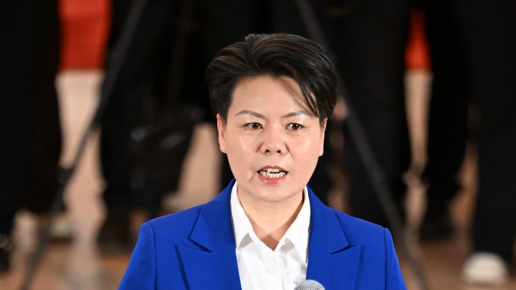 程玉珍委员：我嫁到了刘寨村，大家伙选我做村支书