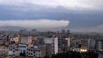 美國(guó)防部和伊朗當(dāng)?shù)厝耸浚好酪詫?duì)伊發(fā)動(dòng)本輪沖突以來(lái)“最猛烈空襲”