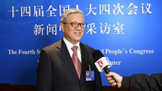 十四届全国人大四次会议上海代表团向大会提交议案3件、建议142件