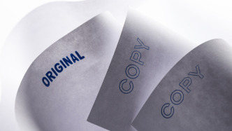 “鉴抄”风波中，不愿“沉默”的人