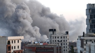 新华社评美以打击伊朗：停火止战刻不容缓，重回对话方为正道