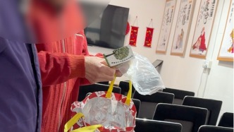 拆解“航天夢”套路：免費領雞蛋、做磁療，把老人“哄”進直播間