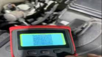 315維權(quán)｜車主稱保養(yǎng)5個(gè)月后發(fā)動(dòng)機(jī)缺機(jī)油磨損，回應(yīng)：施工流程無問題