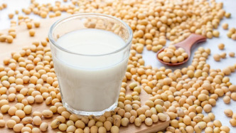 “减油、增豆、加奶”，为什么要这样吃？答案来了！丨吃出健康来