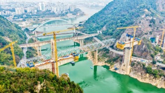 新华社社评：在接续奋斗中推进强国建设、民族复兴伟业