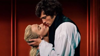 “读过《呼啸山庄》再看电影，会为小说骄傲”｜文学花边
