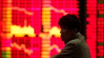 A股午后單邊下行跌幅擴大，化工、核電、風電、鋰電池板塊逆市走強