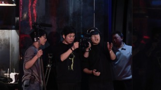 短剧十字路口：AI来了，他们还在拍真人