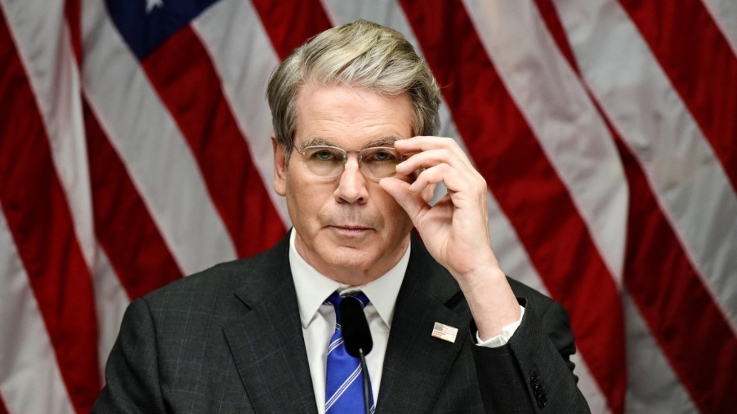 美國打擊伊朗不到兩周花了110億美元，美財長：別慌，還有錢