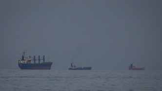 土交通部长证实一艘土耳其船获准通行霍尔木兹海峡