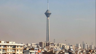 伊朗举行大型集会，多名高官现身