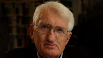 “要有勇氣，動用你的理性”：送別哈貝馬斯｜半卷書