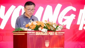 上海海港B隊(duì)舉行中乙聯(lián)賽出征儀式，將嘗試向中甲發(fā)起沖擊